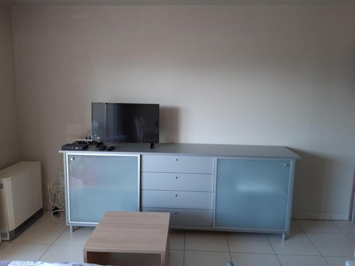 Appartement vlakbij zee en duinen Bredene Buitenkant foto